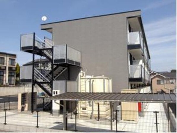 レオパレスTAKAの物件外観写真